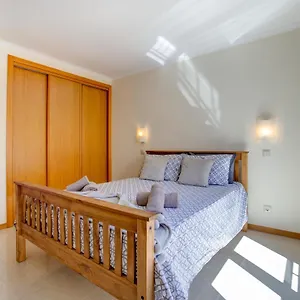 Two Bedroom With Rooftop Pool In Alvor