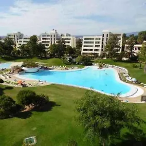 4* Semesteranläggning (resort) Rr Baia